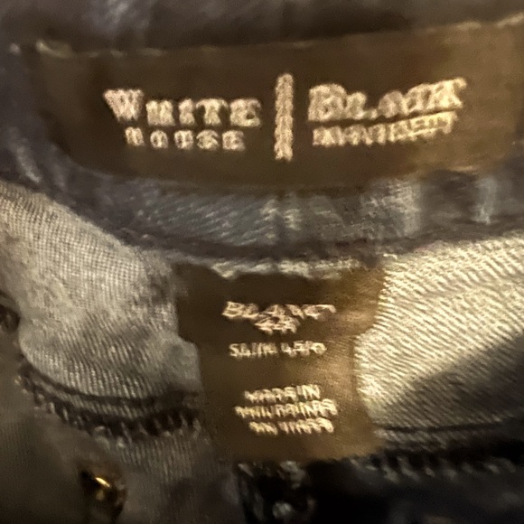 White House Black Market size 4 regular skinny jeans. Excellent condition. - Picture 1 of 3